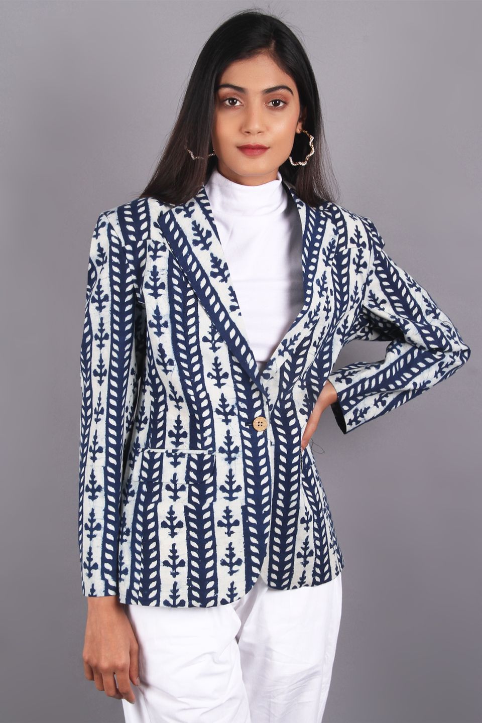 Regular Fit Cotton Women Printed Blazer