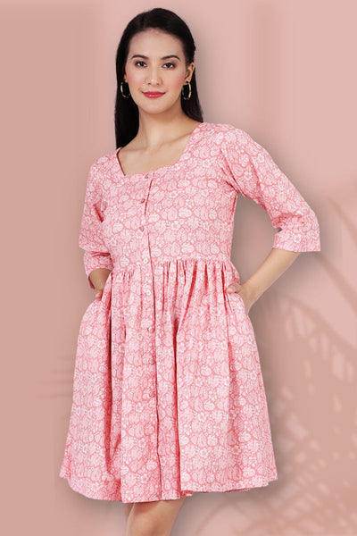 100% Baumwoll -Mini -rosa Kleid