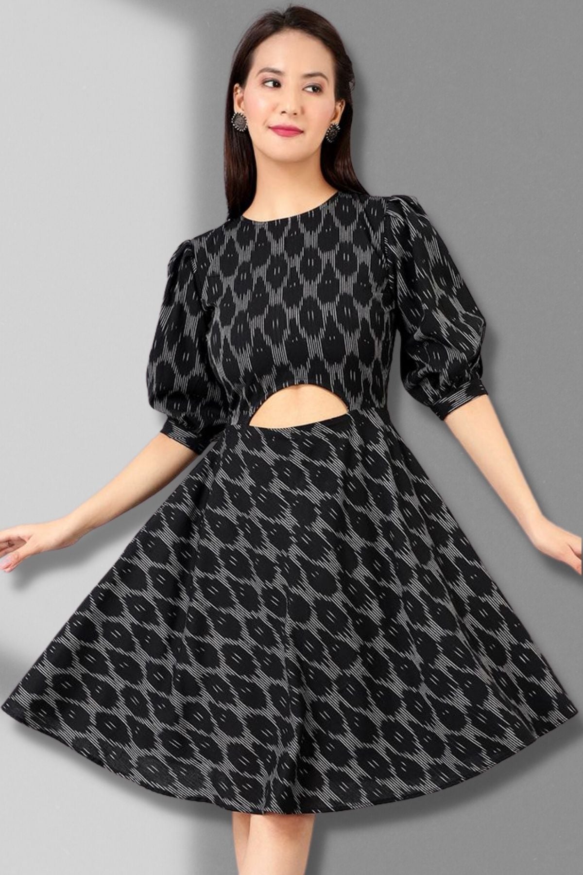 Ikat Maxi schwarzes Kleid