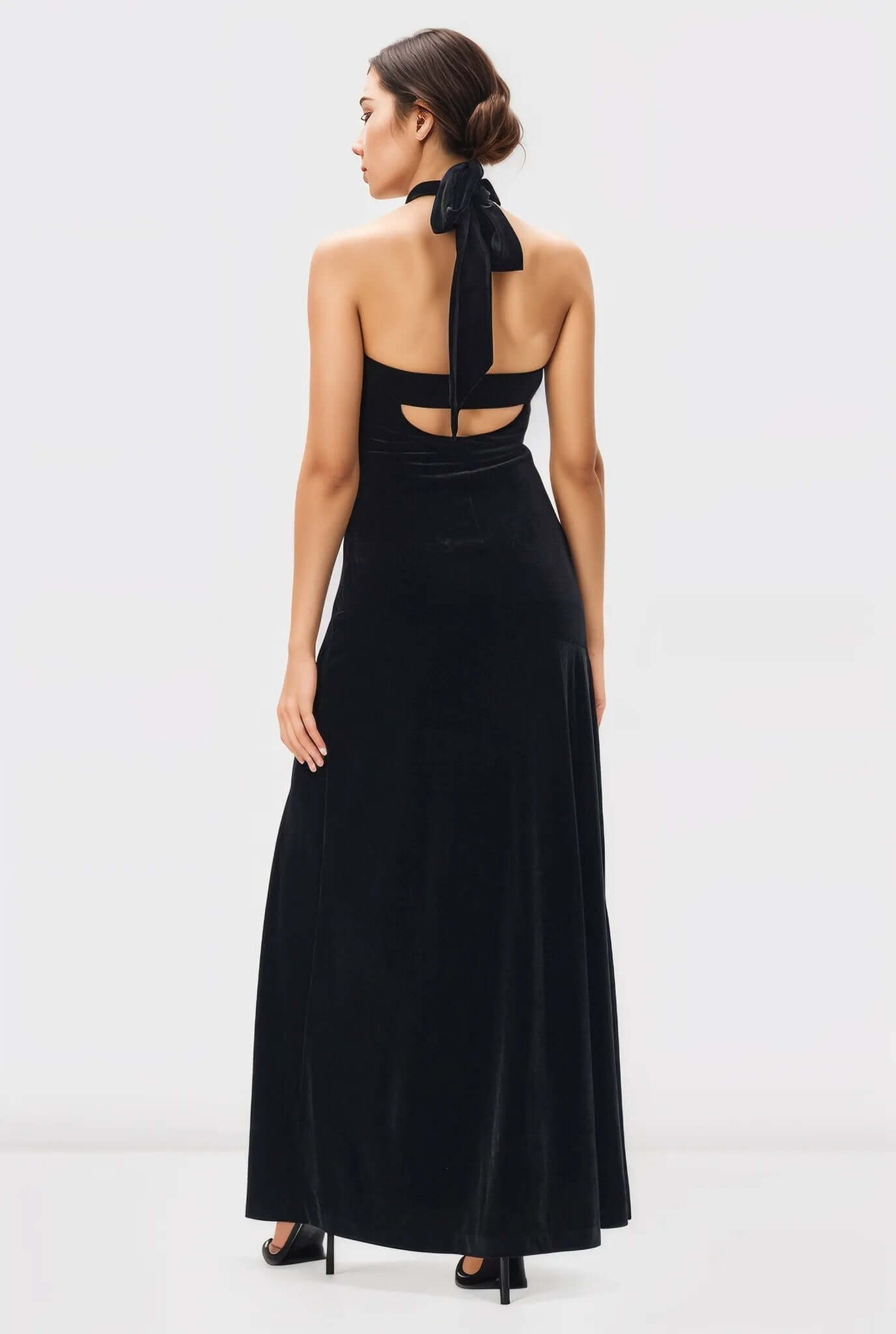 Halter neck stretch velvet maxi Dress