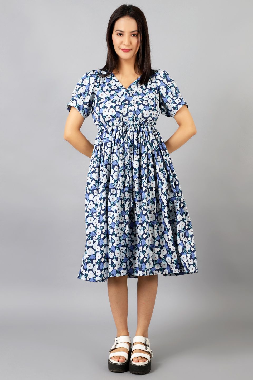 Robe mi-longue en coton bleu