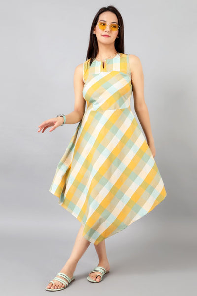 Robe mi-longue en coton jaune