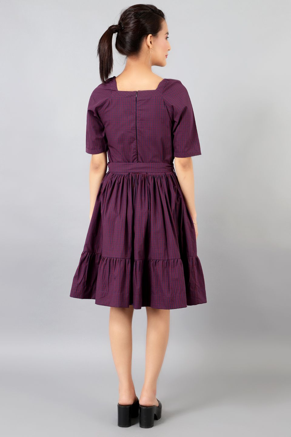 Robe mi-longue violette en coton