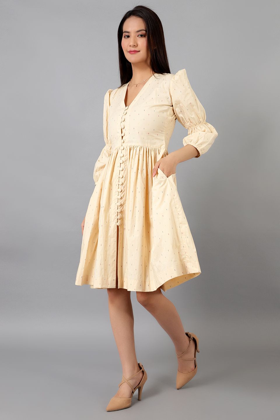 Robe mi-longue en coton beige