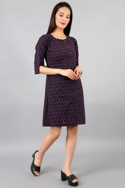 Robe mi-longue violette à imprimé ikat